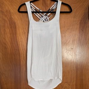 Lululemon tank